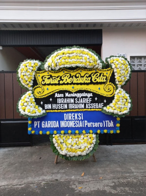 Papan Bunga Duka di Saipar Dolok Hole